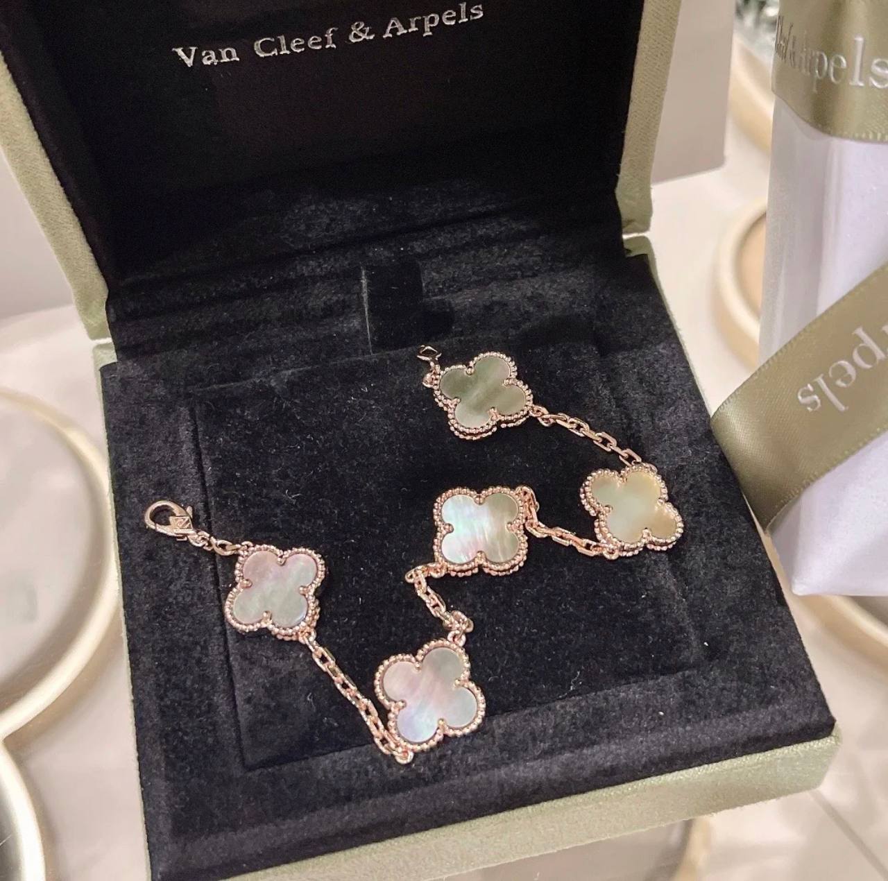 Van Cleef & Arpels