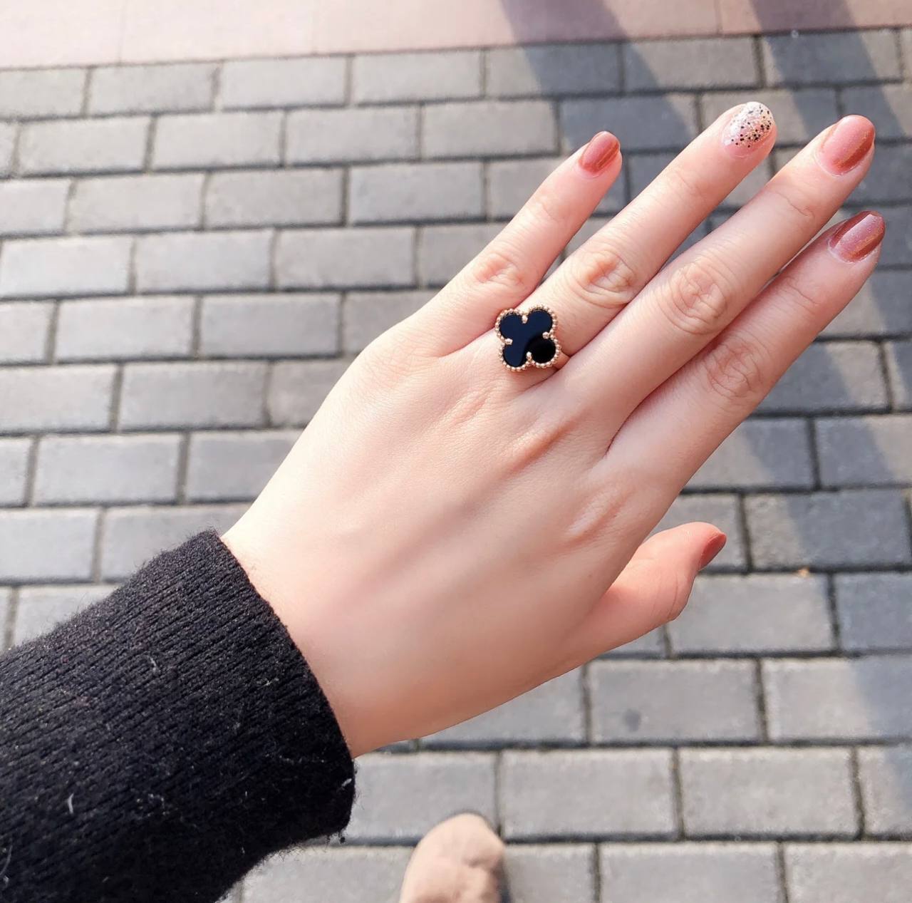 Van Cleef & Arpels Vintage Alhambra 项链 2