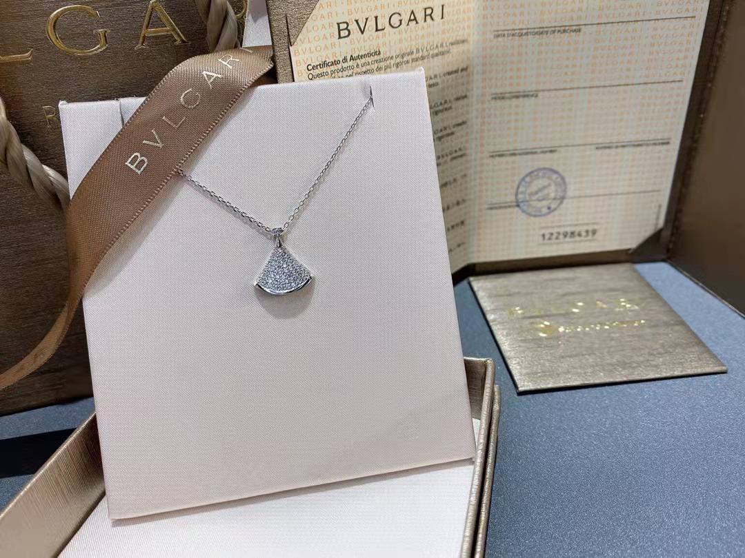 Bvlgari Octagon 耳环 3