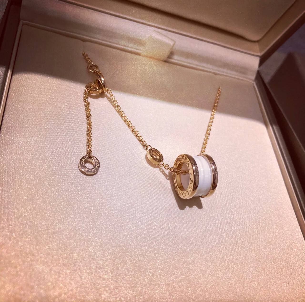 Bvlgari B.ZERO1 戒指 4