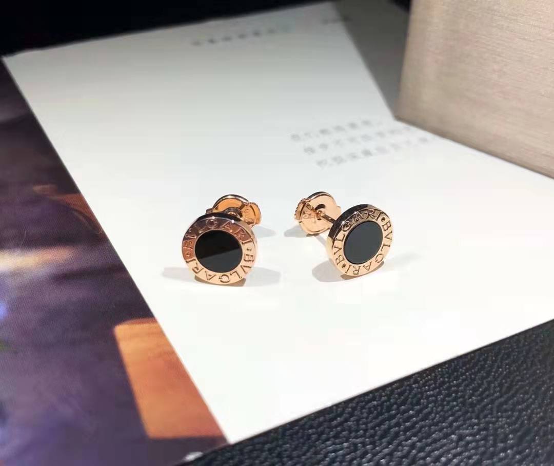 Chanel Coco Crush 项链 2