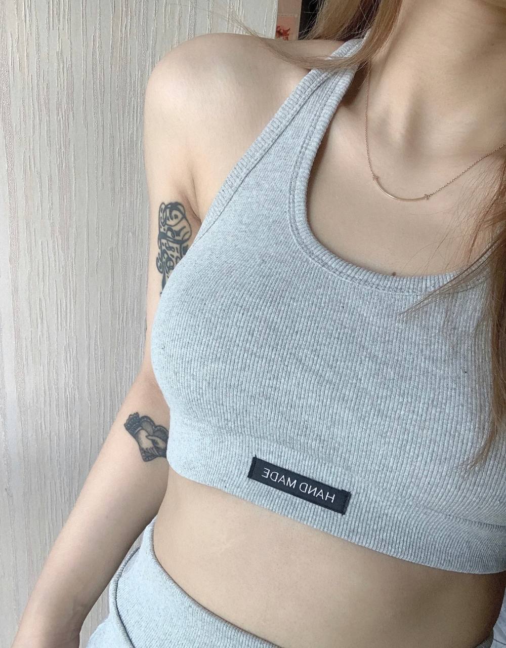 Chanel N°5 耳环 2