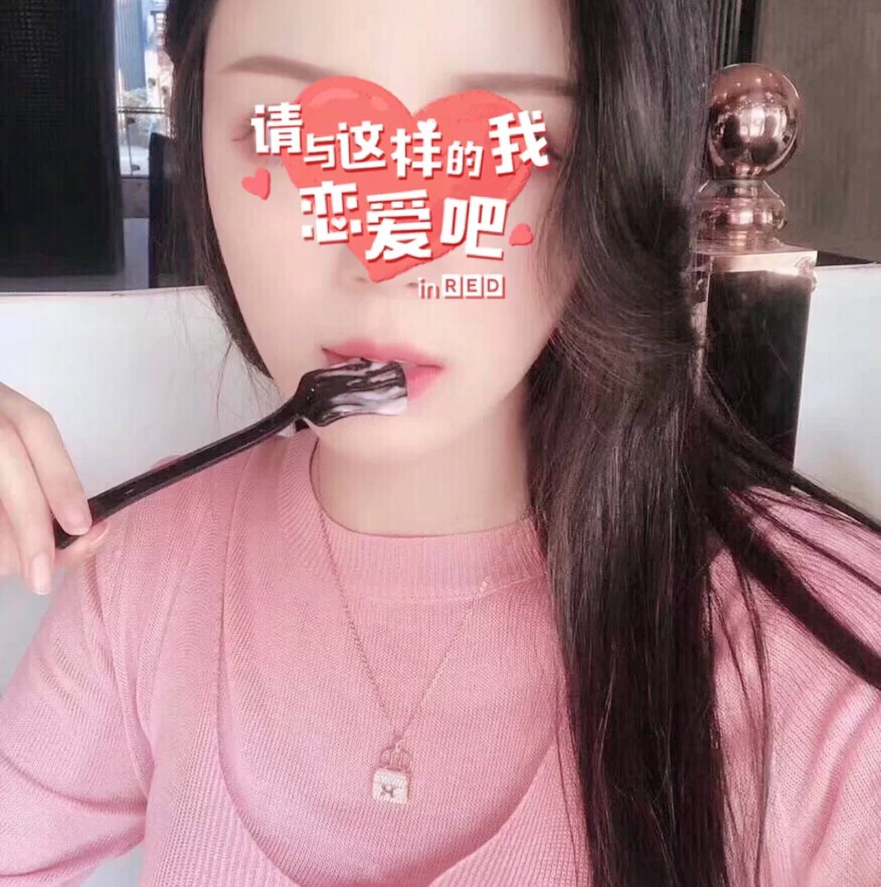 Chanel Camélia 耳环 4