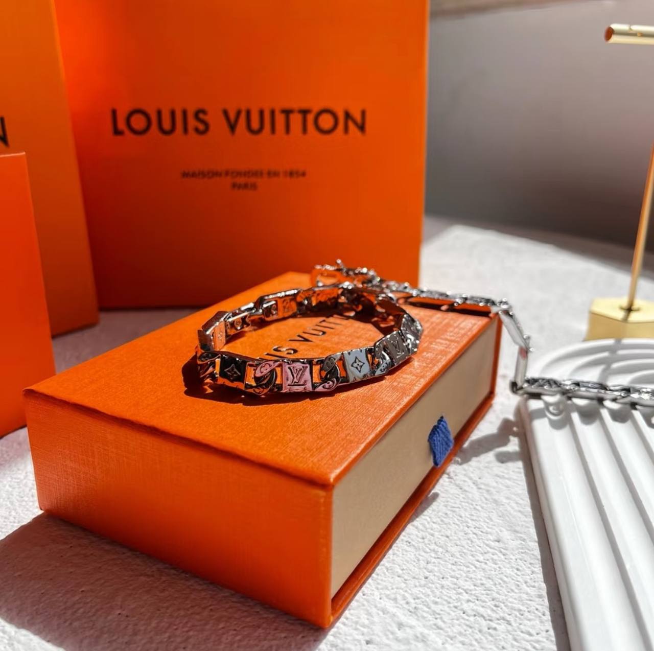 Bvlgari Serpenti 项链 5