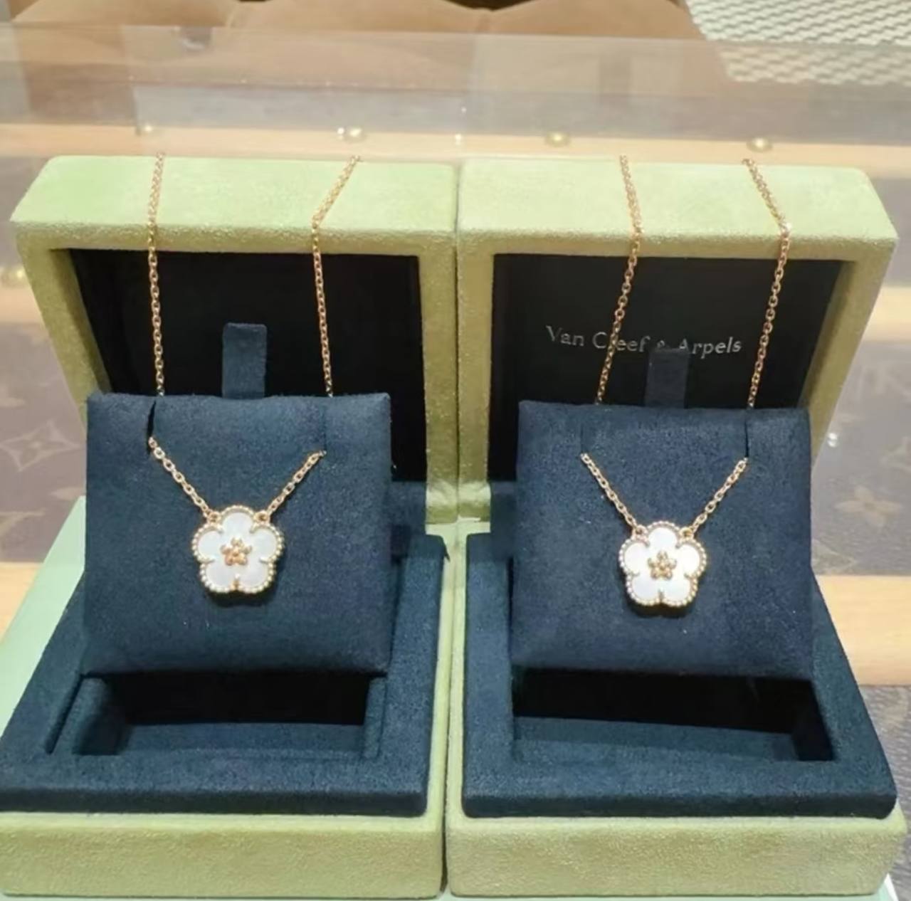 Van Cleef & Arpels Vintage Alhambra 手镯/手链 5