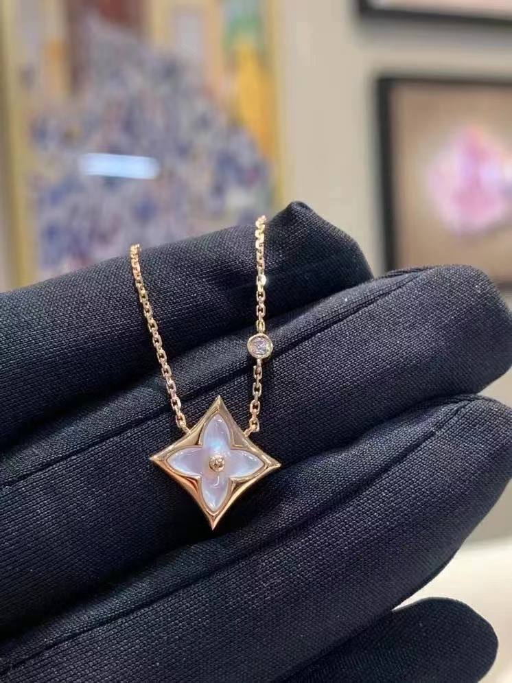 Van Cleef & Arpels Sweet Alhambra 戒指 6