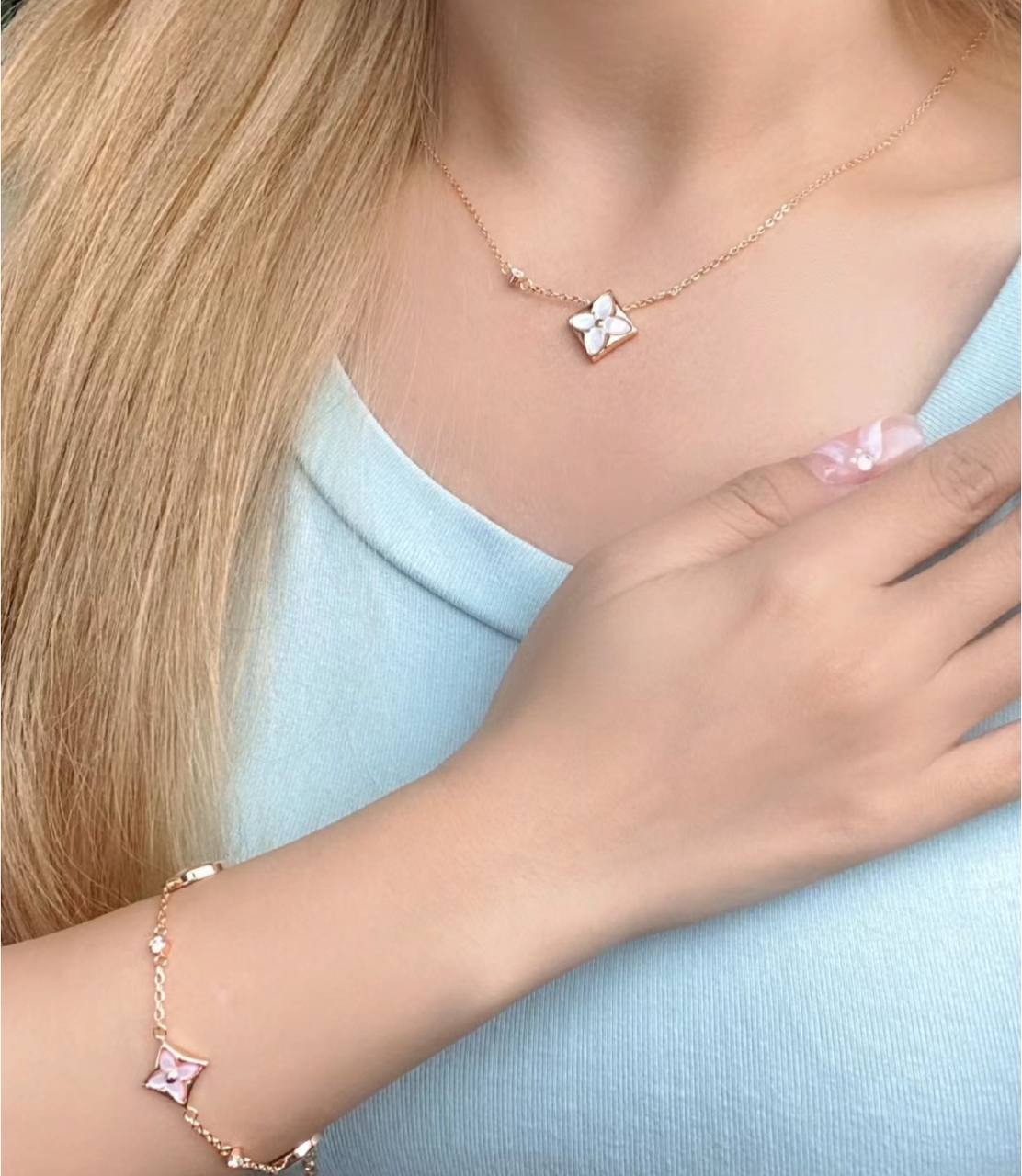 Cartier Panthère 项链 5